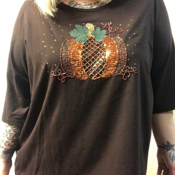 Sequined Pumpkin Blouse - Picture 5 of 5